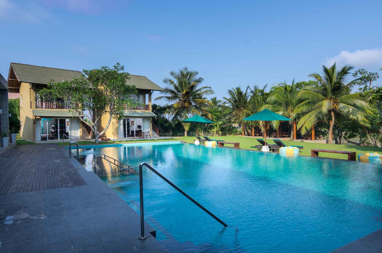 RESORT IN KOGGALA
