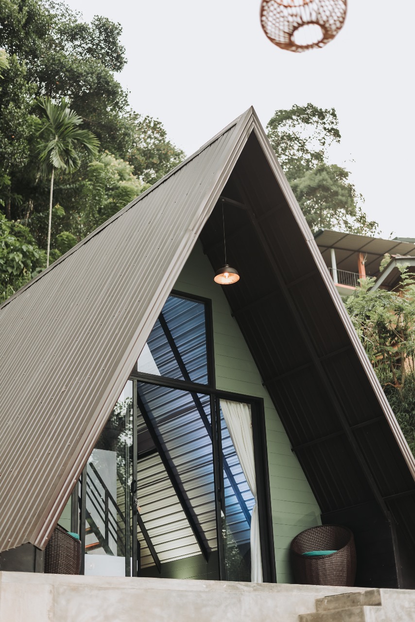 A FRAME CABIN IN DIGANA