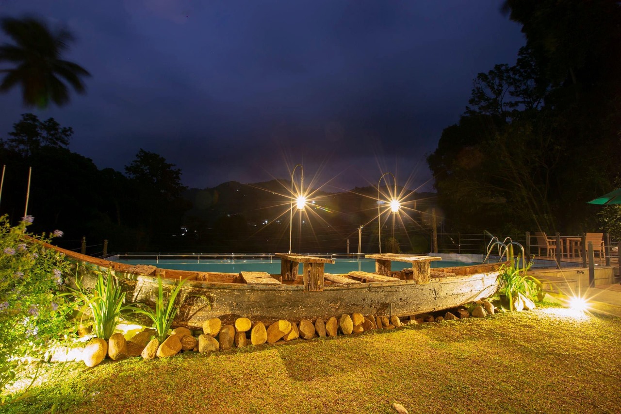 4 Bed Room Villa In DIGANA