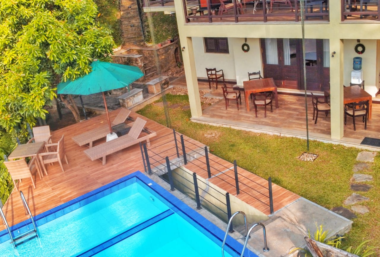 4 Bed Room Villa In DIGANA