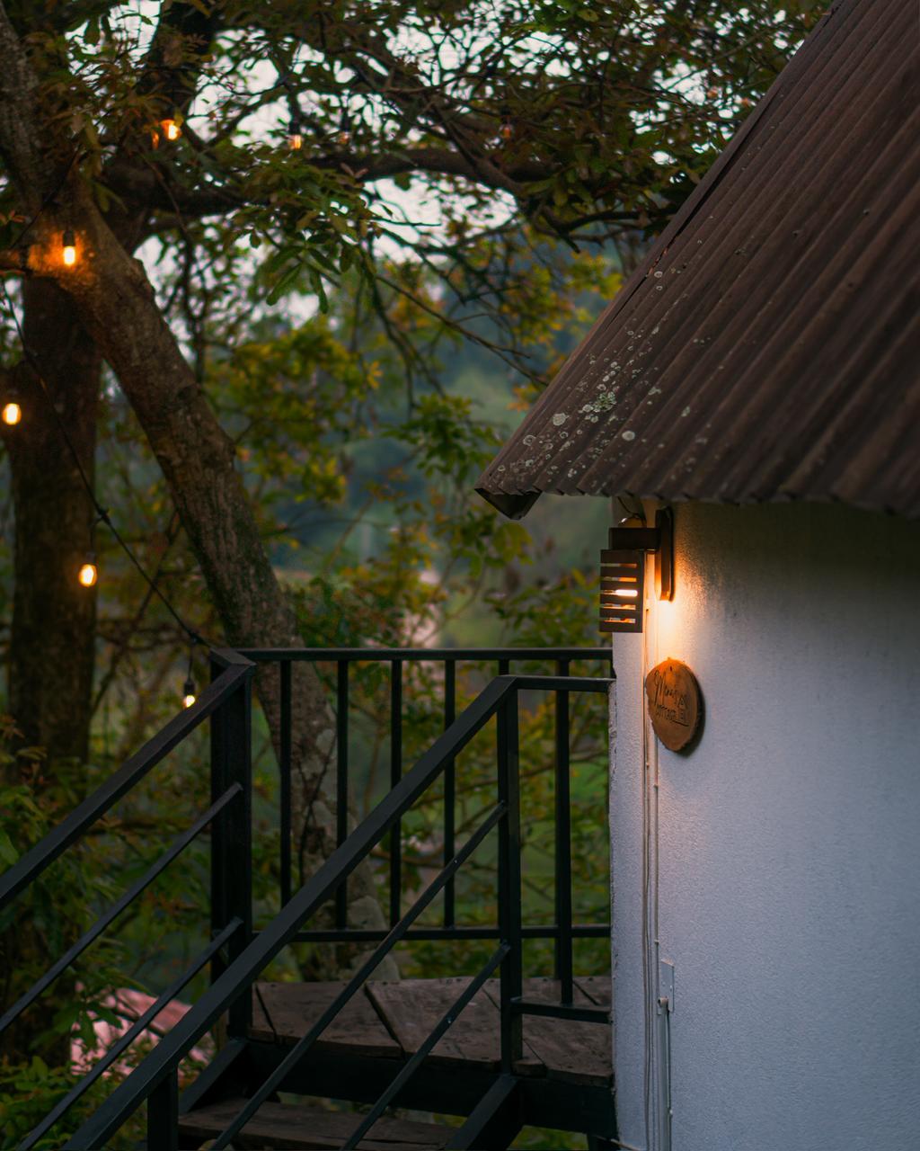 A Frame Cabin in Haragama