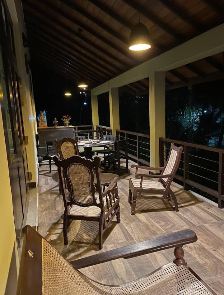 4 Bed Room Villa In DIGANA