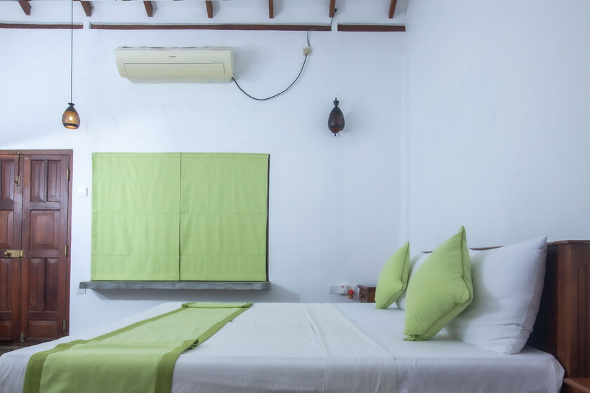 ENTIRE VILLA FOR 12 PAX