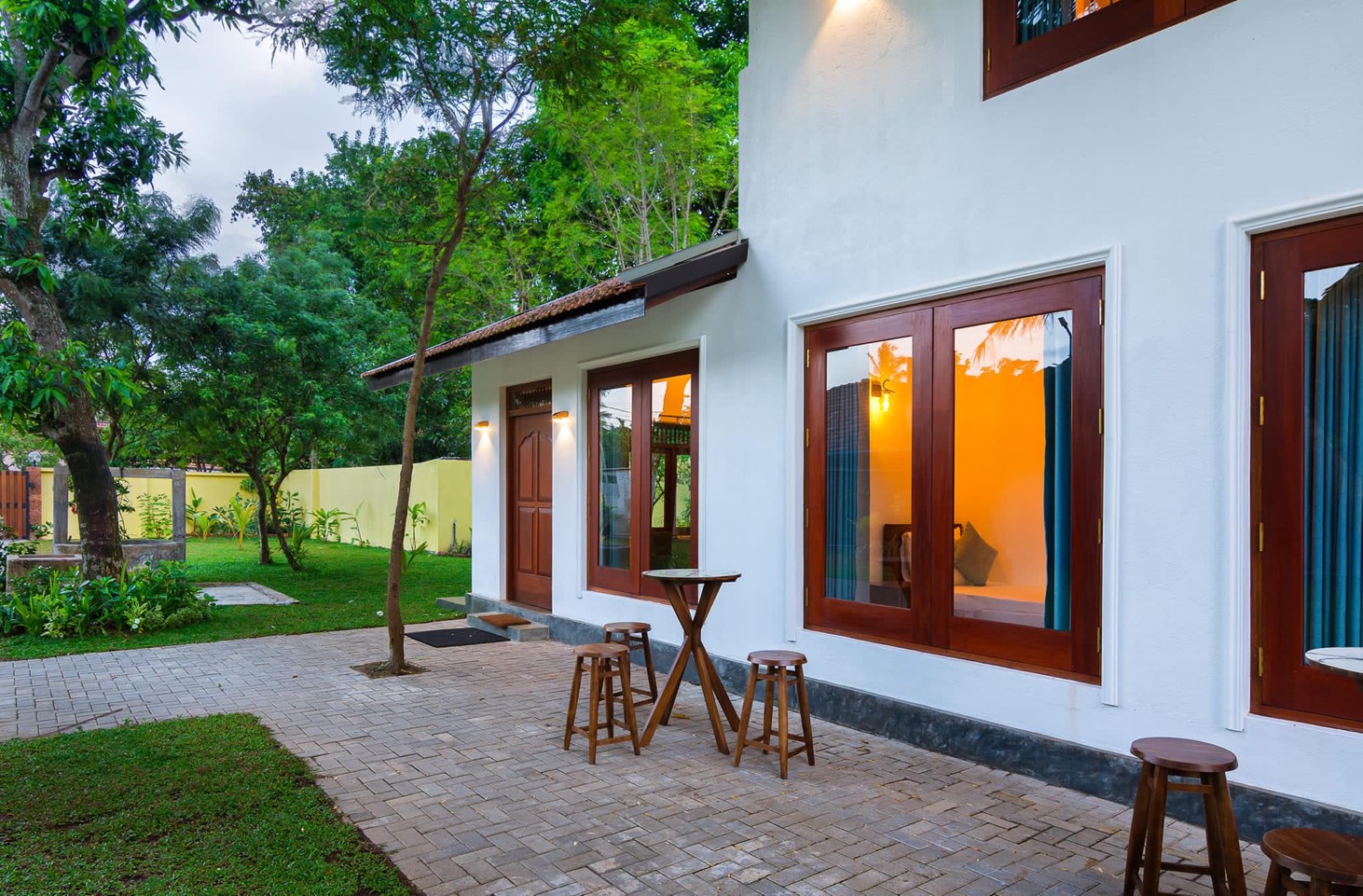 ENTIRE VILLA FOR 16 PAX