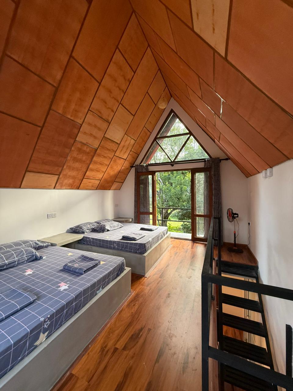 ENTIRE VILLA FOR 4 PAX