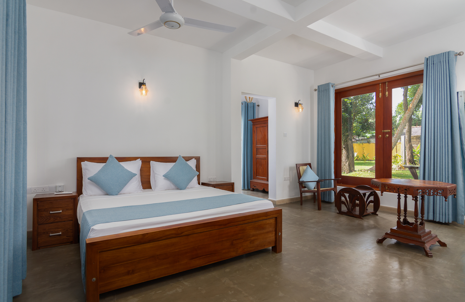 ENTIRE VILLA FOR 16 PAX